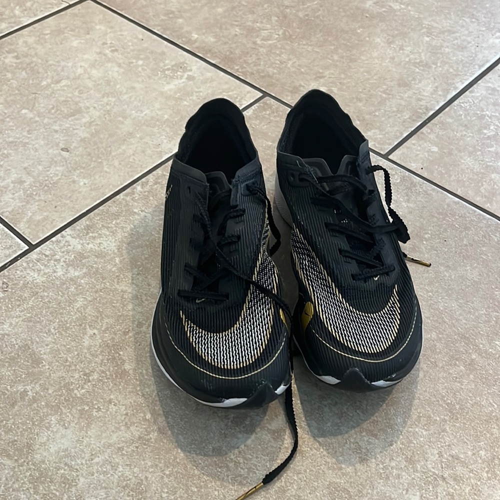 Nike women’s Vaporfly 2 sz 7.5